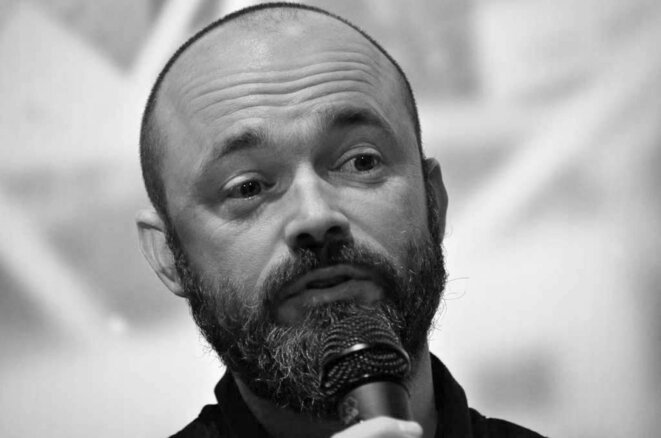 Cédric Gerbehaye remercie le jury © Geneviève Delalot pour A l'oeil Cédric Gerbehaye remercie le jury © Geneviève Delalot pour A l'oeil